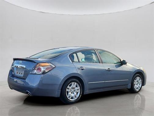 2010 Nissan Altima 2.5 S