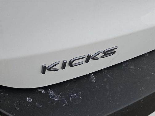 Fresh Powder 2026 Nissan Kicks S
