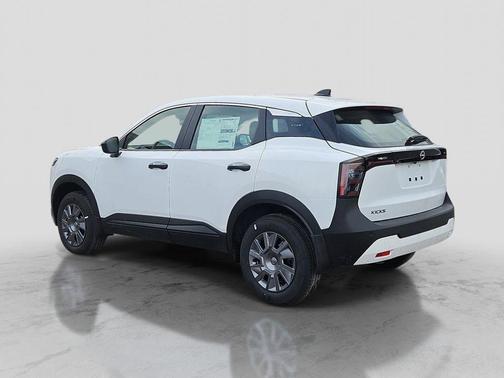 Fresh Powder 2026 Nissan Kicks S