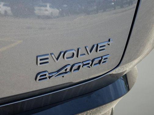 2025 Nissan ARIYA EVOLVE+