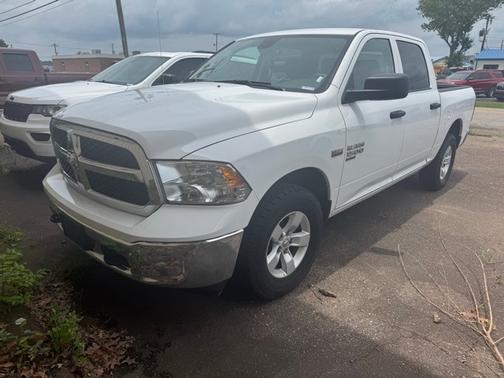 2023 RAM 1500 Classic SLT