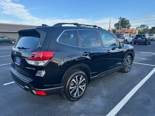2021 Subaru Forester LIMITED
