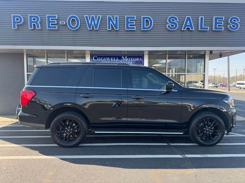 2022 Ford Expedition XLT