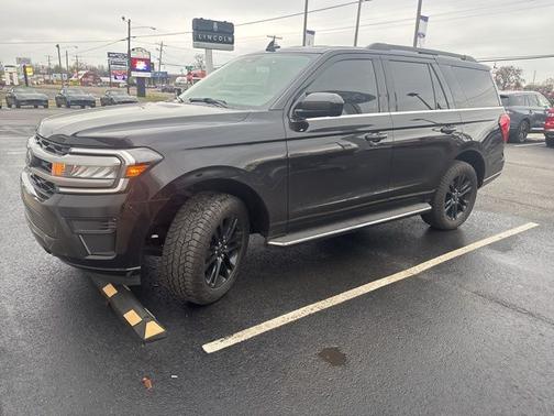 2022 Ford Expedition XLT