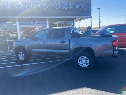 2019 Toyota Tacoma SR