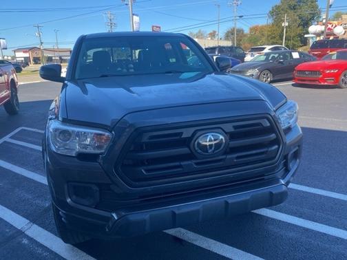 2019 Toyota Tacoma SR
