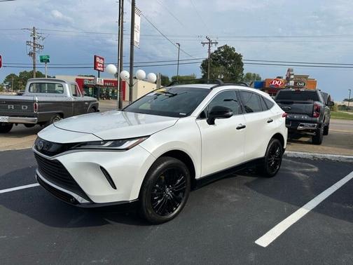 2023 Toyota Venza NIGHTSHADE