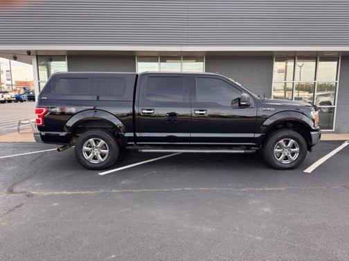 SHADOW BLACK 2018 Ford F-150 XLT