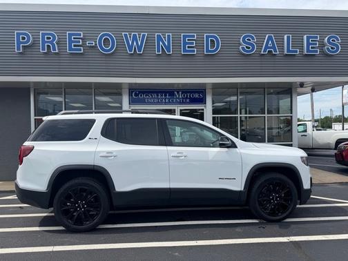 2022 GMC Acadia SLE