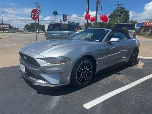 2022 Ford Mustang ECOBOOST PREMIUM