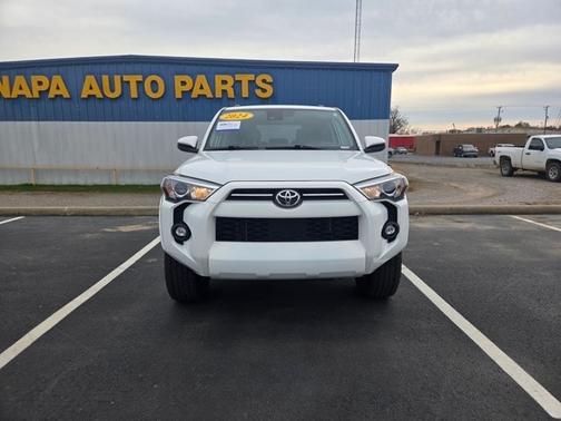 2024 Toyota 4Runner SR5