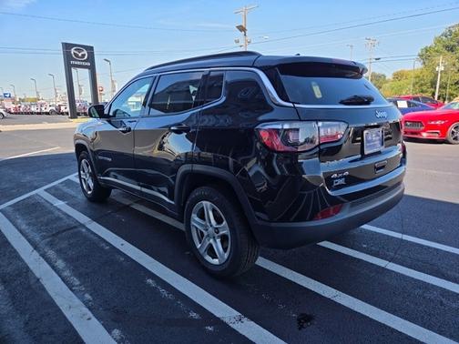 2024 Jeep Compass LATITUDE