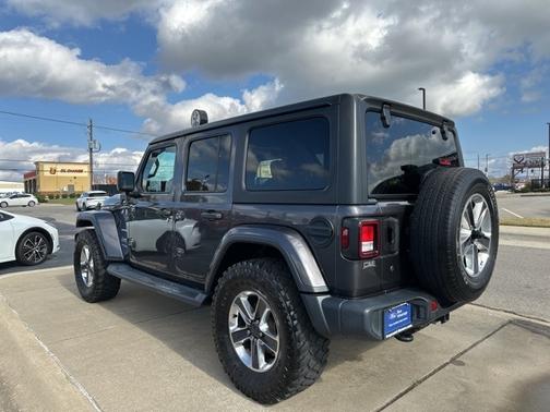 2020 Jeep Wrangler Unlimited SAHARA
