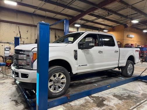 2019 Ford F-350 PLATINUM