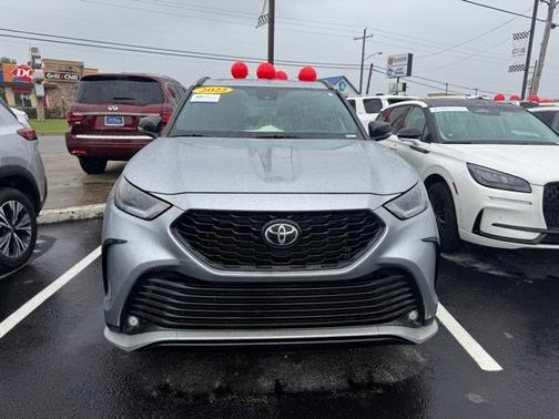 2022 Toyota Highlander XSE