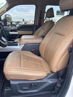 2022 Ford F-450 LARIAT DRW