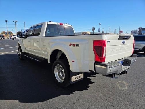 2022 Ford F-450 LARIAT DRW