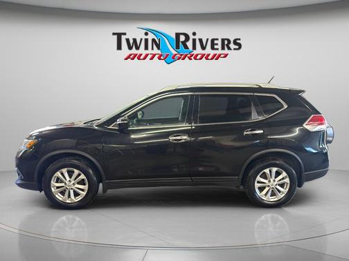 Super Black 2014 Nissan Rogue SV