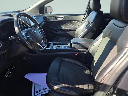 2022 Ford Edge ST Line