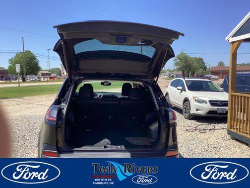 2020 Jeep Cherokee Trailhawk