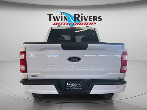Oxford White 2022 Ford F-150 XL
