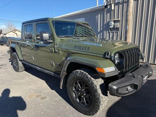 2022 Jeep Gladiator Willys 4x4