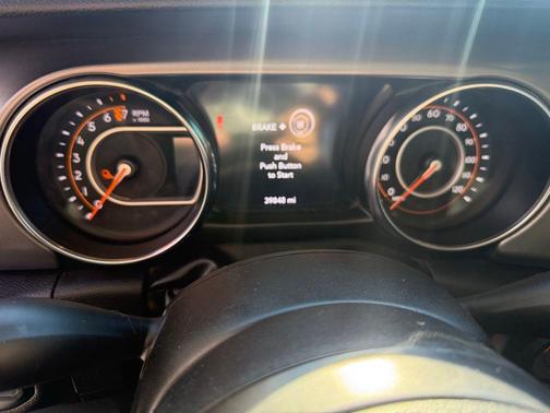 2022 Jeep Gladiator Willys 4x4