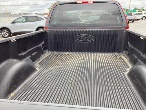 1999 Ford F-150 XLT