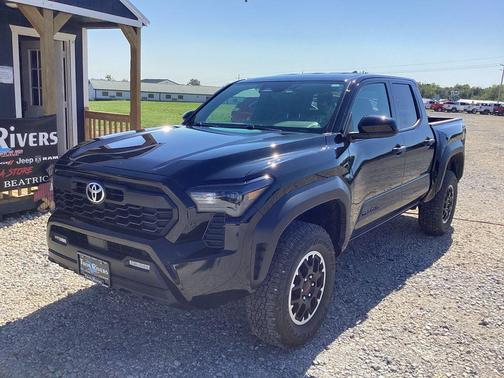 2025 Toyota Tacoma TRD Off-Road
