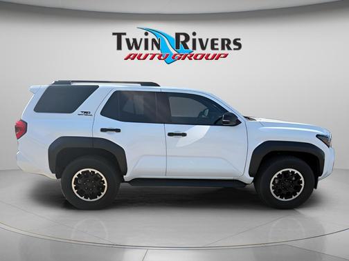 2025 Toyota 4Runner TRD Off Road