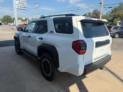 2025 Toyota 4Runner TRD Off Road