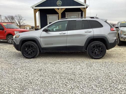 2021 Jeep Cherokee Trailhawk
