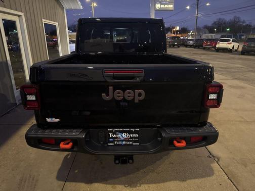 2026 Jeep Gladiator Mojave X 4x4