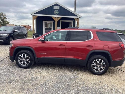 2023 GMC Acadia FWD SLT