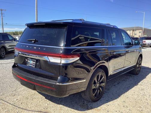 2023 Lincoln Navigator Reserve