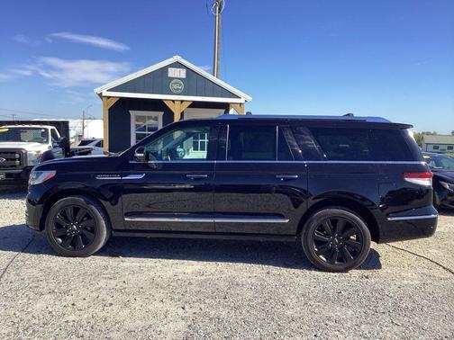 2023 Lincoln Navigator Reserve
