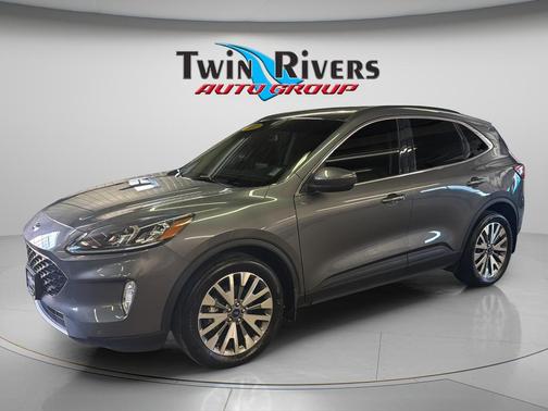 Carbonized Gray Metallic 2022 Ford Escape Titanium