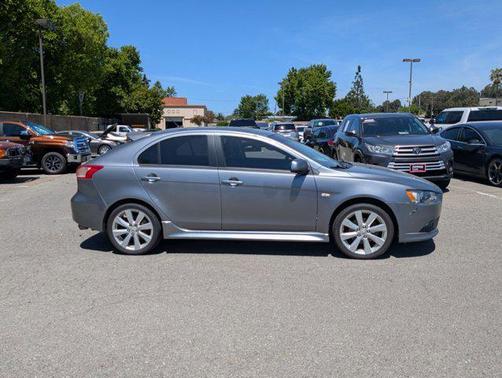 2013 Mitsubishi Lancer Sportback GT