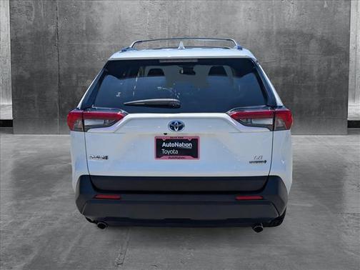2023 Toyota RAV4 Hybrid LE
