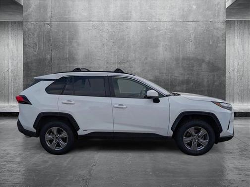 2023 Toyota RAV4 Hybrid LE
