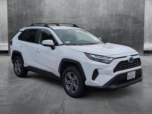 2023 Toyota RAV4 Hybrid LE
