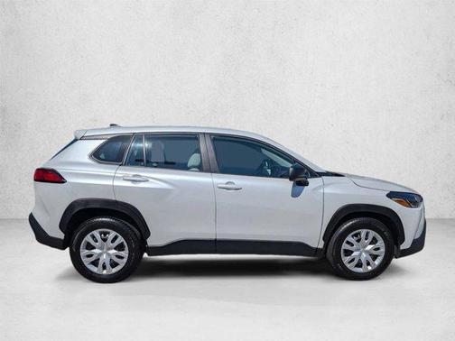 Wind Chill Pearl 2024 Toyota Corolla Cross L