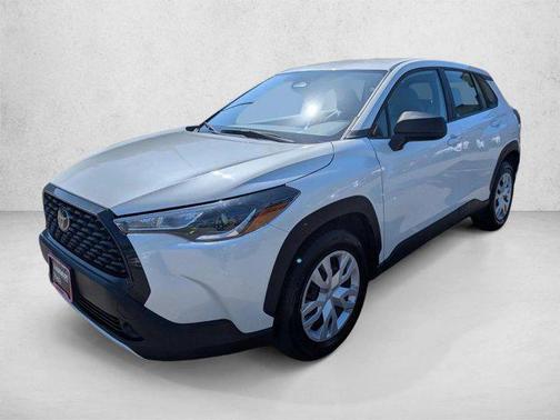 Wind Chill Pearl 2024 Toyota Corolla Cross L