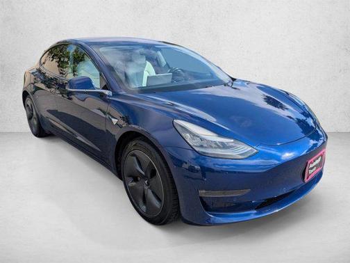 Deep Blue Metallic 2018 Tesla Model 3 Long Range