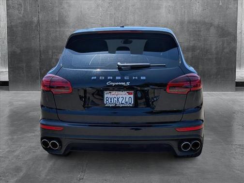 2018 Porsche Cayenne E-Hybrid S