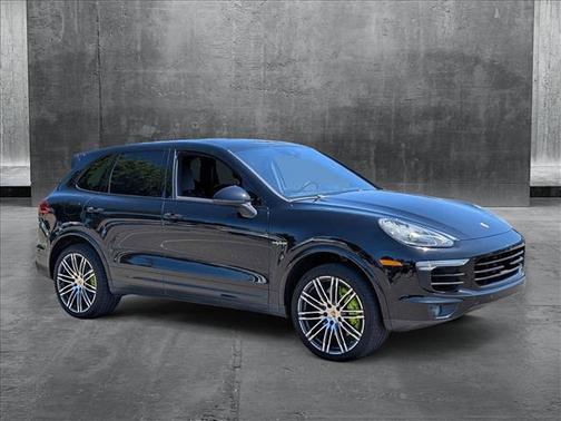 2018 Porsche Cayenne E-Hybrid S