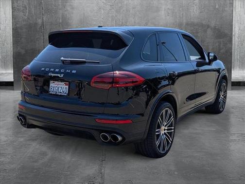 2018 Porsche Cayenne E-Hybrid S