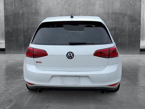 2017 Volkswagen Golf GTI 2.0T Autobahn 4-Door