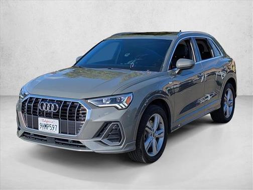 2022 Audi Q3 45 S line Premium Plus