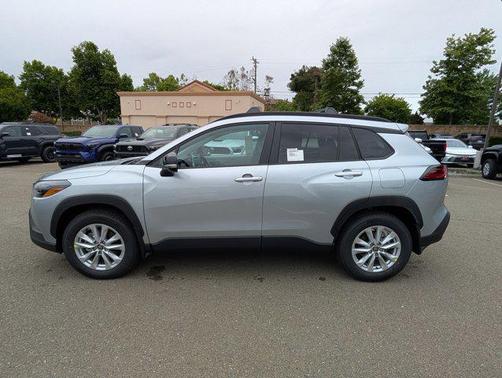 Sonic Silver 2026 Toyota Corolla Cross LE